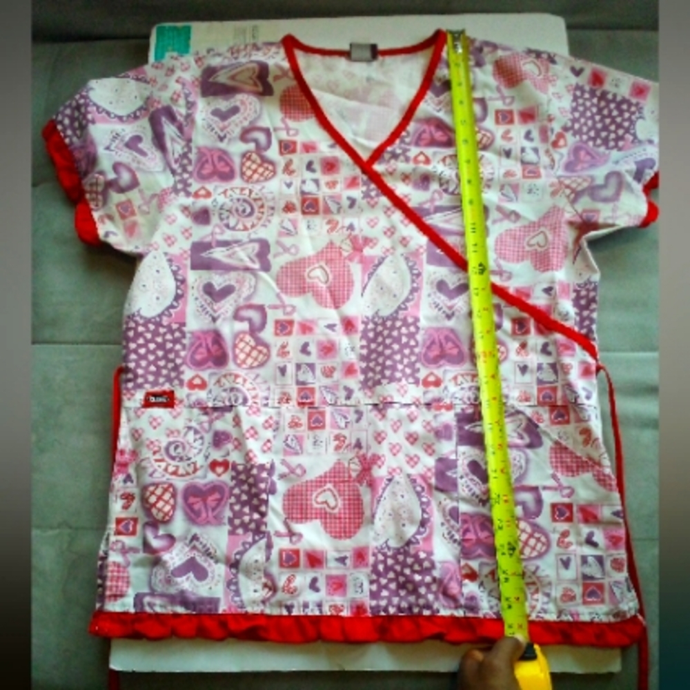 Womans Medical Scrub Top By Denise Size 21w 27.5L
